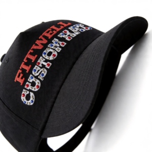 Gorra de Béisbol Personalizada de 5 Paneles con Bordado y Logotipo de Pedrería para Marca de Moda OEM - Product Image 2