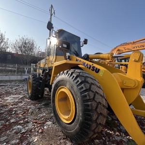 <span class=keywords><strong>Wheel</strong></span> <span class=keywords><strong>Loader</strong></span> <span class=keywords><strong>Komatsu</strong></span> <span class=keywords><strong>WA380</strong></span> Bekas, Kapasitas Angkut 5 Ton, Pompa Hidrolik Asli, Kondisi Baik, Dijual dengan Harga Murah - Product Image 4