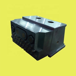 Khuôn Làm Khuôn Cao Su Tùy Chỉnh Phụ Tùng Chuyên Nghiệp Khuôn Ép Nhựa Chính Xác Khuôn Làm Khuôn Ép Nhôm - Product Image 4