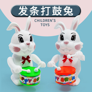 Jouet lapin tambourineur à remonter, 13.5x6cm, en plastique, éducatif pour enfants de 2 à 4 ans - Product Image 4