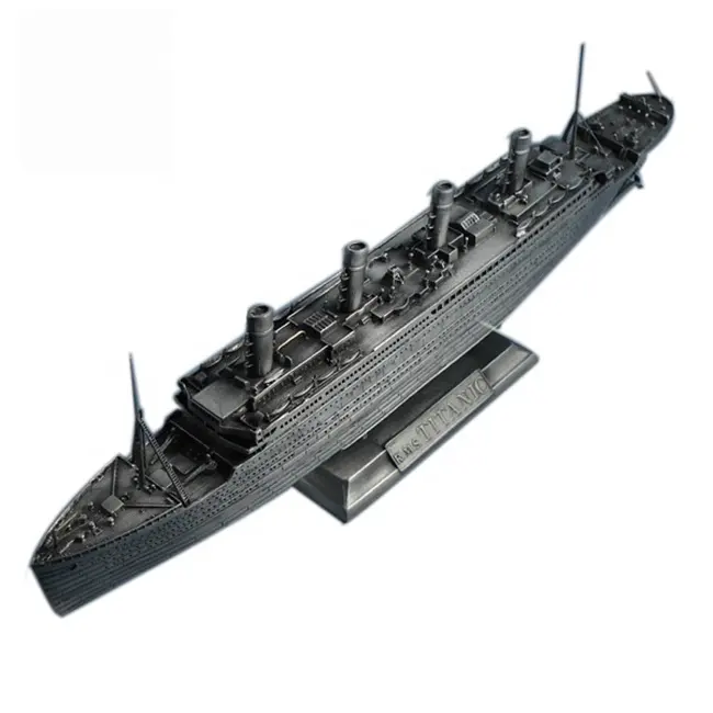 Individuelles Metallneuheit-Dampfmaschinen-Modell Titanic Pewter RICHES Schiff-Modell Guss Kunst und Sammlungsstücke, Kunst und Sammlungsstück 1:700