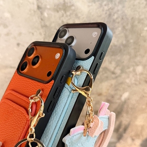 Nueva <span class=keywords><strong>Funda</strong></span> para Teléfono con Textura de Lichi y <span class=keywords><strong>Colgante</strong></span> de Caballo Balancín para <span class=keywords><strong>iPhone</strong></span> 11 12 <span class=keywords><strong>13</strong></span> 14 15 16 17 Pro Max 6/7/8 Plus 12 <span class=keywords><strong>13</strong></span> Mini - Product Image 4