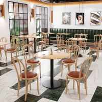 Nouvel ensemble de mobilier de restaurant moderne : chaises en bois courbé, tables et banquettes en métal pour hôtels et cafés