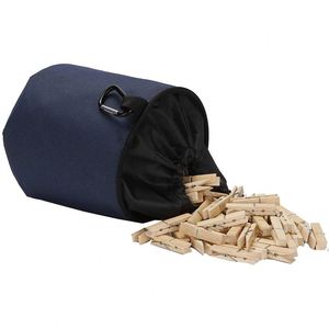 Panier à linge résistant à l'eau avec cintre, sac à pinces à linge, fermeture à cordon, organisateur de pinces à linge suspendu, sacs de rangement - Product Image 2