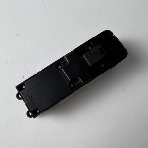 สำหรับสวิตช์ควบคุมกระจกไฟฟ้า Volvo รุ่น 31415677 สำหรับ S60L XC60 ปี 2014 2017 รุ่น 12v - Product Image 3