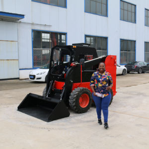 รถตักล้อยางใหม่ที่มีการขนถ่ายขนาดใหญ่ในระยะไกลใช้อุปกรณ์เสริมที่ดันหิมะเพื่อล้างหิมะ - Product Image 1