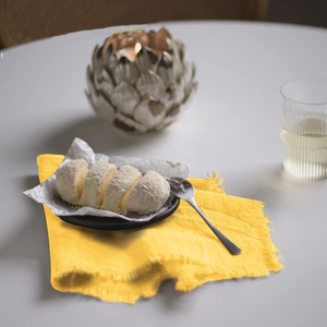 Servilletas de lino bordadas cómodas clásicas, tela de algodón lavada con piedra reutilizable hecha a mano para el hogar, comedor, desechable duradero - Product Image 1