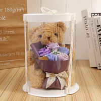 Bouquet de Fleurs Rose de Savon Artificielle et Ours en Peluche avec Boîte Cadeau pour la Saint-Valentin