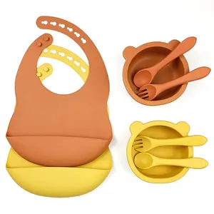 LOW MOQ Eco Friend Suction Bear Bowl Spoon Fork Round Bib Silicone Baby Feeding Set Silicone For Baby Silicone Tableware