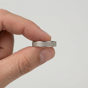 Elegante Anillo de Platino para Mujer con Diseño de Joyería Fina de Lujo, Perfecto para Compromiso, Boda, Aniversario y Regalo - Product Image 6