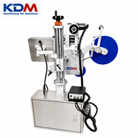 Machine d'étiquetage automatique de surface supérieure KDM-AL140 pour barquettes alimentaires, boîtes cosmétiques, contenants en plastique et sachets