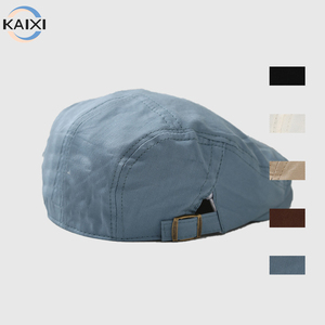 Les enfants de la rue portent des chapeaux en avant à l'envers Les hommes et les femmes de style hip-hop s'associent à un béret de peintre chic et rétro - Product Image 1
