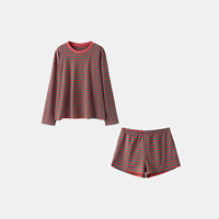 Ensemble deux pièces contrasté BR7037, rayé, col ample, manches longues, short à taille élastique, polyester