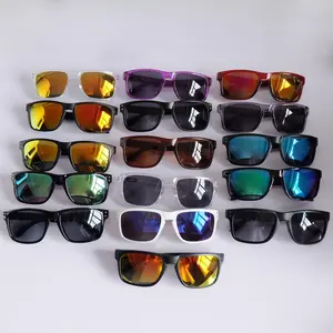 Kacamata hitam olahraga, 16 warna pria dan wanita mengemudi bingkai warna-warni UV400