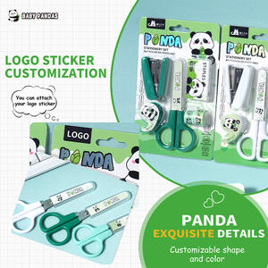 Ensemble de papeterie personnalisé avec logo Panda Bébé, kit de fournitures scolaires à thème animalier de dessin animé, <span class=keywords><strong>agrafeuse</strong></span>, ciseaux, distributeur de ruban adhésif, ensemble de papeterie cadeau - Product Image 5