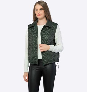 <span class=keywords><strong>Gilet</strong></span> oversize trapuntato <span class=keywords><strong>verde</strong></span> lavorato a maglia con Design imbottito in pile da <span class=keywords><strong>donna</strong></span> personalizzato OEM/ODM autunno inverno - Product Image 3