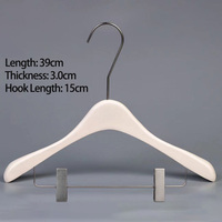 Porte-pantalons pour femmes à prix compétitif, articles de rangement pour la maison, Sabitan Ng Amerikana Rack, cintres en bois portables et économiques