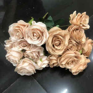 وردي وأبيض مظلل عالي الجودة وردي وأبيض اللون 24 وردة برأس ذهبي وأبيض - Product Image 3