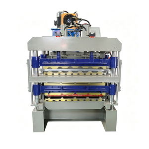 Machine de formage de rouleaux multicouches 3-en-1 pour la fabrication de tôles de toiture, pour tuiles émaillées, à ondulations et trapézoïdales - Product Image 1