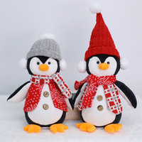 Großhandel Handgefertigte LED-Beleuchtete Weihnachts-Pinguin-Gnom-Plüschpuppe Batteriebetriebene Tischdekoration Weihnachtsschmuck für Zuhause und Feiertage