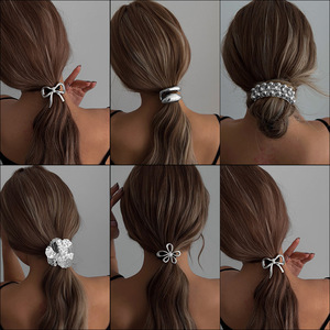 Accesorios para el cabello de aleación de joyería de estilo de fiesta para mujer de alto sentido con cola de caballo de explosión Anillo para el cabello lazo de moda y banda de goma - Product Image 2