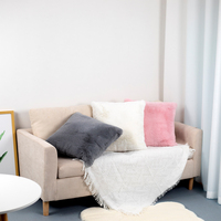 Coussin de chaise doux et soyeux coussin serré tissage lapin fausse fourrure coussin sans odeur en forme de coussin