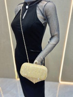 Nouvelle Pochette de Soirée de Luxe Moderne pour Femme 2026 avec Pompon, Chaîne Strassée, Doublure en Soie Imperméable pour Mariage et Fête