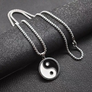 Colliers en émail Tai Chi de haute qualité, idées de cadeaux <span class=keywords><strong>pour</strong></span> couples, bijoux en émail, pendentif rond en forme de pièce de monnaie, bien poli, Yin et Yang - Product Image 4