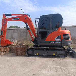 รถขุดมือสอง DOOSAN DX60-9C 6 ตัน เครื่องยนต์ยันม่าร์ ปั๊มไฮดรอลิก Doosan Mottrol มอเตอร์วาล์ว KYB ใช้งานมาแล้ว 1200-2000 ชั่วโมง สภาพ 90% ใหม่ 0.26 เมตร - Product Image 4