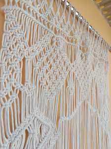 Tapisserie murale en macramé blanc, rideau décoratif fait à la main pour salon, chambre à coucher, entrée - Product Image 4