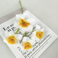 Pabrik Sumber Bunga Daffodil Buatan dari Kain Sutra Cetak 3D Premium Lintas Batas, Gaya Pastoral, Tangkai Tunggal, 4 Thanksgiving