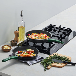 Set <span class=keywords><strong>di</strong></span> 2 Padelle Antiaderenti in Alluminio Pressofuso Nero da 22/26cm Resistenti all'Usura per <span class=keywords><strong>Cucina</strong></span> Domestica - Product Image 2