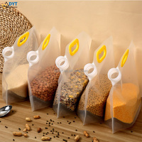 Pochette souple à bec verseur, durable, résistante à l'humidité, de qualité alimentaire (PET/PA/PE), pour le stockage de céréales liquides