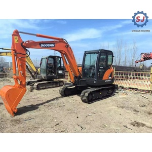 รถขุดขนาดเล็ก Doosan DX60 มือสองคุณภาพสูง ใช้งานได้จริง 100% เหมาะสำหรับงานก่อสร้างในฟาร์ม ชั่วโมงการทำงานต่ำ พร้อมจัดส่ง - Product Image 1
