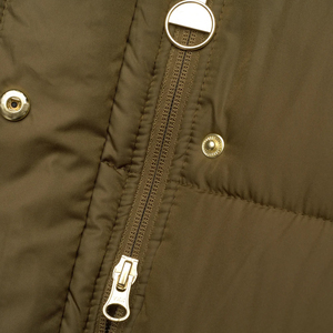 XUCHANG Veste <span class=keywords><strong>d</strong></span>'<span class=keywords><strong>hiver</strong></span> longue pour femmes Gilet bouffant à capuche avec grande taille Longueur sans manches et design matelassé léger - Product Image 4
