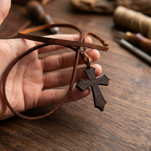 Factory Custom Logo Genuine Leather Keychain Handmade <b>Car</b> <b>Key</b> Fob Blank Leather <b>Key</b> <b>Ring</b> Promotional Business Gift <b>Key</b> Chain - Product Image 2