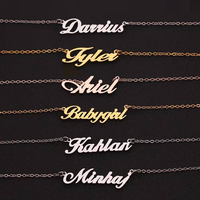 Collier en acier inoxydable pour maman, bijoux personnalisés, en or 18k, toutes les langues, collier avec nom, bijoux bébé fille