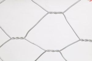Malla de alambre hexagonal galvanizada de PVC duradera para pollos - Product Image 5