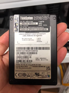 Pour Lenovo 4XB7A17055 7.68TB <span class=keywords><strong>SSD</strong></span> Entry <span class=keywords><strong>SAS</strong></span> 2.5 12Gb Hot Swap <span class=keywords><strong>SSD</strong></span> - Product Image 2