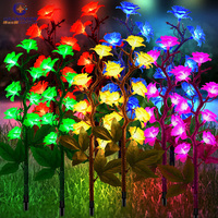 Nouvel arrivage Lumière LED rose étanche pour l'extérieur Fleur en plastique pour le jardin, la pelouse et la cour