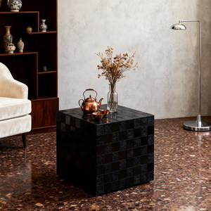 Tavolino da Caffè Cubo di Rubik Quadrato in Stile Mid-Century con Texture a Mosaico Artistico Creativo, Mobile, per Soggiorni, B&B e Caffetterie - Product Image 3