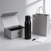 Bouteille d'eau isotherme en acier inoxydable à double paroi avec logo personnalisé, vente en gros, pour sport et gym, avec corde