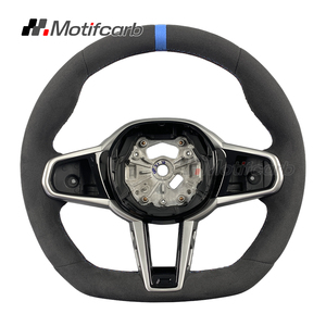 Volant de direction en daim personnalisé pour BMW, compatible avec les modèles M340i, M440i, X3M, X5M, G20, G30, G05, M2, M3, M4, M5 (2018-2024), mise à niveau LCI. - Product Image 1