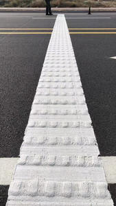 थोक मूल्य स्व-चमकदार सड़क अंकन पेंट चमक डार्क टममैक सड़क रेखा चिह्नित फ्लोरोसेंट पाउडर कोटिंग आसान स्प्रे - Product Image 4