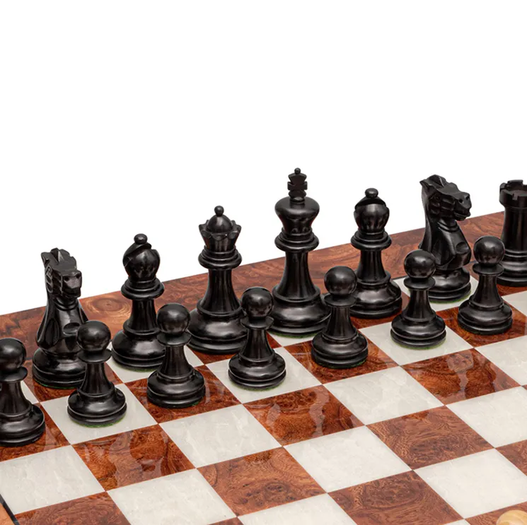 مصنع الموردين المحمولة مختلف أبعاد خشبية طاولة الشطرنج مجموعة ألعاب