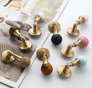 Lichte luxe retro nieuwe Chinese zinklegering bolvormige knoppen met enkel gat voor kledingkastkast lade deuren villa - Product Image 5