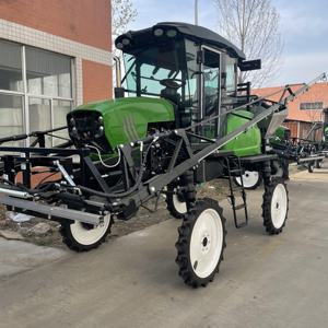 Luz de Trabajo LED Autopropulsada Agrícola con Brazo de 15 m, Operación Nocturna, Mayor Tiempo de Trabajo, Alta Productividad, Motor y Caja de Cambios - Product Image 3
