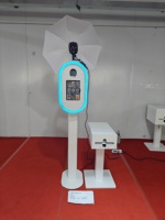 iPad Photo Booth dengan Stand Printer, Mudah Dirakit, Lampu LED Oval + Lampu Flash Menarik dan Payung Lampu Lembut