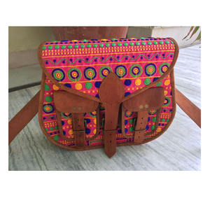 Bolso Vintage de cuero bordado para mujer, bandolera cruzada para hombro, bolso de compras a la moda - Product Image 1