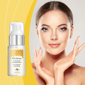 Crème hydratante au lait et au miel, ingrédients doux pour une peau du visage hydratée, douce et lisse - Soin quotidien rafraîchissant pour femmes - Product Image 1